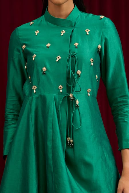 Shop Ridhi Mehra Green Chanderi Sequins, Embroidery Collared Sonata Tunic With Pant Online at Aza Fashions Shop_Ridhi Mehra_Green Chanderi Sequins, Embroidery Collared Sonata Tunic With Pant _Online_at_Aza_Fashions