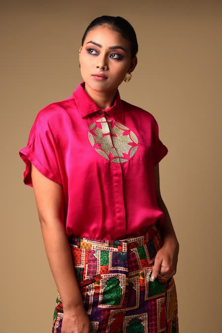 Thetaa_Pink Polyester, Silk Zari Thread Placement Embroidered Shirt And Printed Pant Set_Online_at_Aza_Fashions