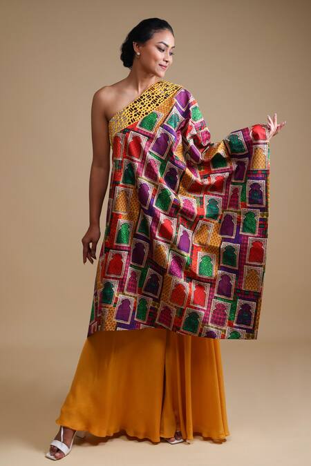 Shop Thetaa Yellow Silk, Viscose, Satin Mirrors, Jharokha Print Kurta And Sharara Set Online at Aza Fashions Shop_Thetaa_Yellow Silk, Viscose, Satin Mirrors, Jharokha Print Kurta And Sharara Set_Online_at_Aza_Fashions