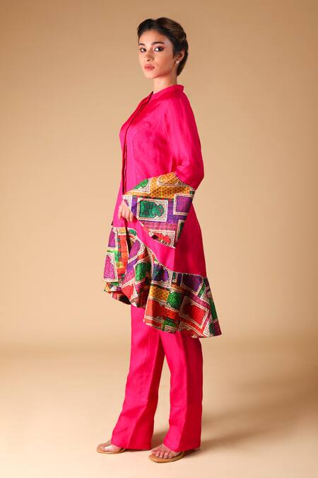 Thetaa_Pink Silk Organza Printed Jharokha Band Collar Border Kurta And Pant Set _at_Aza_Fashions
