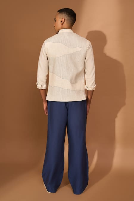 Vivek Karunakaran Wave Ray Stitch Embroidered Bundi 