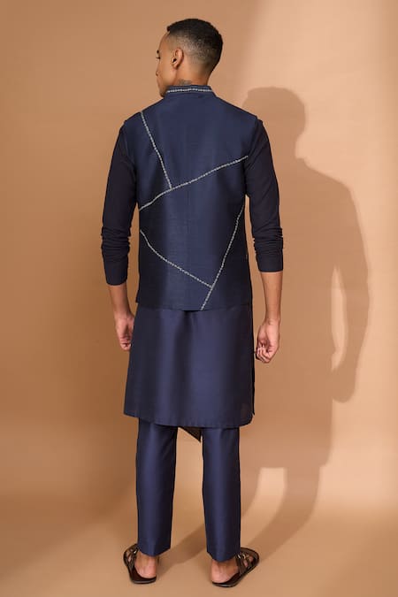 Vivek Karunakaran Bandhini Embroidered Raw Silk Bundi 