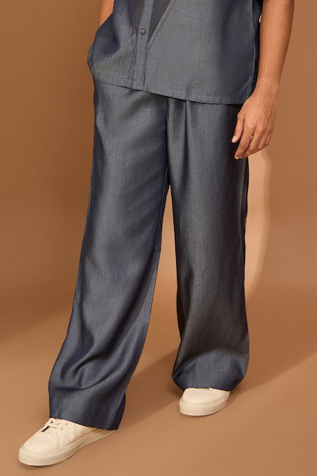 Vivek Karunakaran_Blue Cotton Embroidery Geometric Threadwork Shirt With Pant _at_Aza_Fashions