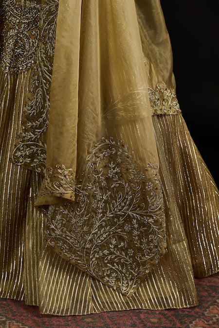 Shop Reeti Arneja Gold Organza, Georgette, Gingham Sequins, Amani Mughal Bahar Bridal Lehenga Set Online at Aza Fashions Shop_Reeti Arneja_Gold Organza, Georgette, Gingham Sequins, Amani Mughal Bahar Bridal Lehenga Set _Online_at_Aza_Fashions
