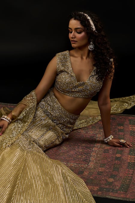 Reeti Arneja Gold Organza, Georgette, Gingham Sequins, Amani Mughal Bahar Bridal Lehenga Set at Aza Fashions Reeti Arneja_Gold Organza, Georgette, Gingham Sequins, Amani Mughal Bahar Bridal Lehenga Set _at_Aza_Fashions