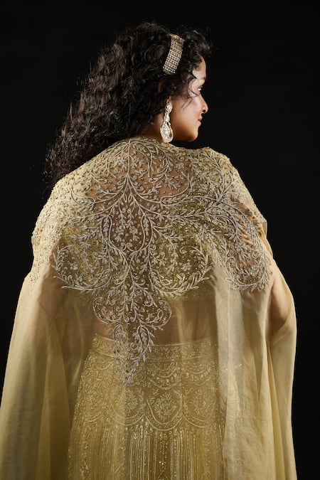 Buy Reeti Arneja Gold Organza, Georgette, Gingham Sequins, Amani Mughal Bahar Bridal Lehenga Set Buy_Reeti Arneja_Gold Organza, Georgette, Gingham Sequins, Amani Mughal Bahar Bridal Lehenga Set