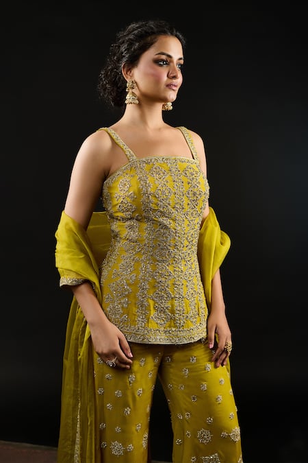 Reeti Arneja_Green Organza, Georgette Embroidery, Laila Bloom Jaal Kurti And Sharara Pant Set _Online_at_Aza_Fashions