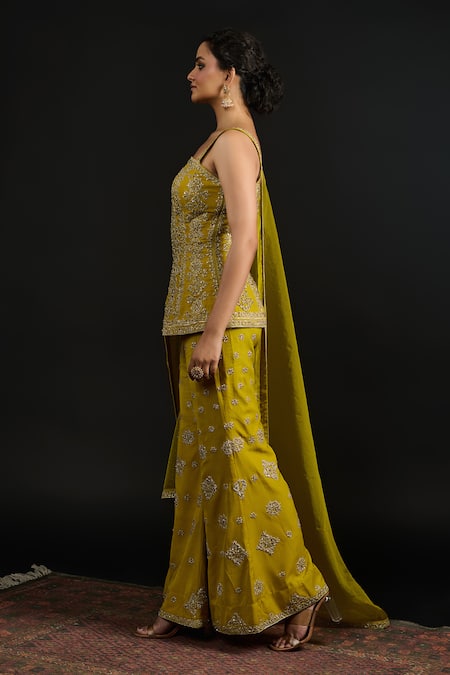 Reeti Arneja Green Organza, Georgette Embroidery, Laila Bloom Jaal Kurti And Sharara Pant Set at Aza Fashions Reeti Arneja_Green Organza, Georgette Embroidery, Laila Bloom Jaal Kurti And Sharara Pant Set _at_Aza_Fashions