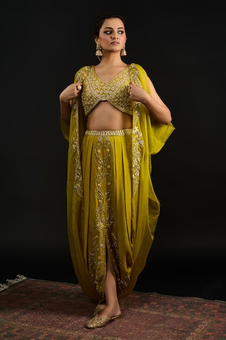 Buy Reeti Arneja Green Organza, Georgette Diamonds, Phool Vine Embroidered Cape And Dhoti Skirt Set Buy_Reeti Arneja_Green Organza, Georgette Diamonds, Phool Vine Embroidered Cape And Dhoti Skirt Set