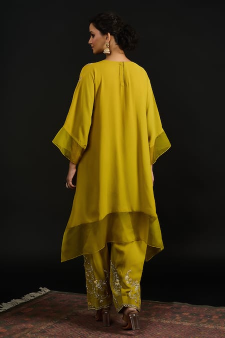 Shop Reeti Arneja Green Georgette Sequins, Zari, Embroidery Zahra Gulshan Kurta And Salwar Pant at Aza Fashions Shop_Reeti Arneja_Green Georgette Sequins, Zari, Embroidery Zahra Gulshan Kurta And Salwar Pant _at_Aza_Fashions