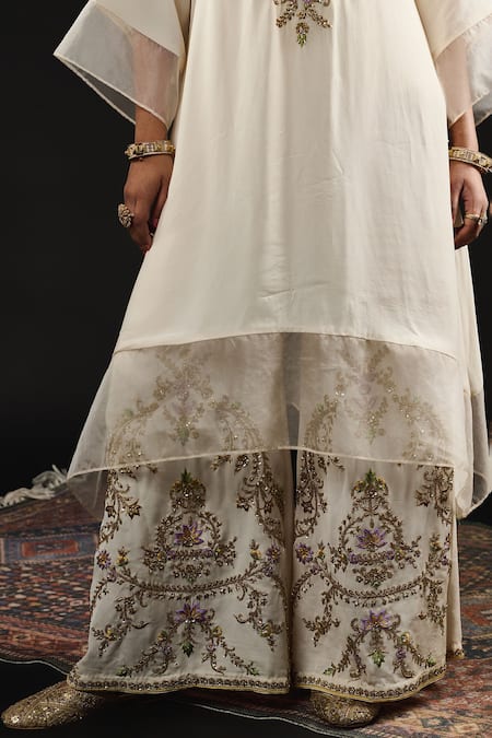 Reeti Arneja_Ivory Georgette Sequins, Beads, Embroidery Salma Flora Kurta And Palazzo Set _at_Aza_Fashions