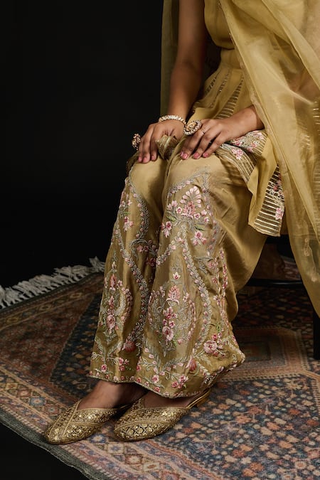 Reeti Arneja Gold Silk, Organza, Georgette Embroidery Round Gul Godet Anarkali And Salwar Set at Aza Fashions Reeti Arneja_Gold Silk, Organza, Georgette Embroidery Round Gul Godet Anarkali And Salwar Set _at_Aza_Fashions