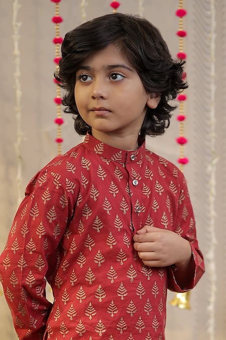 Shop_Tiny Colour_Maroon Muslin, Cotton Embroidery Block Print Straight Kurta With Pant _Online_at_Aza_Fashions