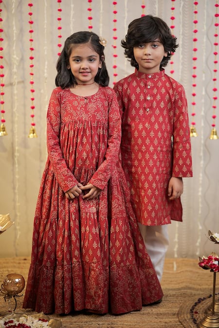 Buy_Tiny Colour_Maroon Muslin, Cotton Embroidery Block Print Straight Kurta With Pant 