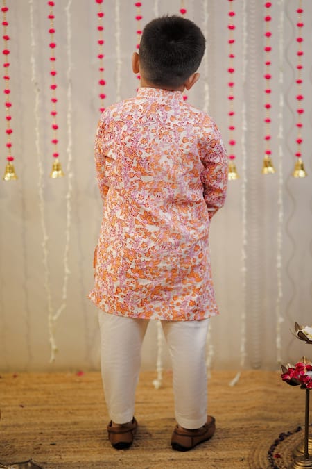 Tiny Colour Floral Motifs Block Print Kurta With Pyjama 