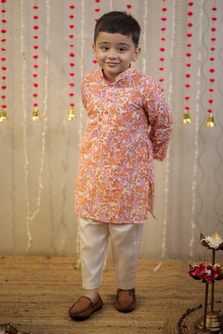 Shop_Tiny Colour_Peach Muslin, Cotton Floral Motifs Block Print Kurta With Pyjama _Online_at_Aza_Fashions