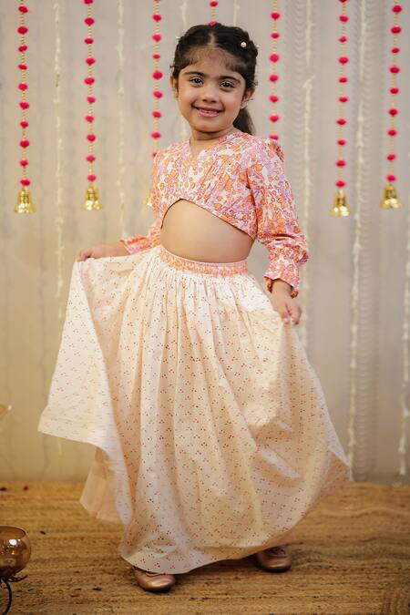 Buy_Tiny Colour_Peach , Muslin, Floral Block Print Pleated Blouse With Lehenga 
