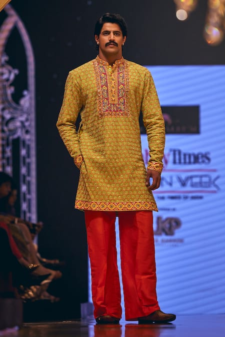 The Royaleum Green Silk Embroidery Vihan Hand Kurta With Pant Online at Aza Fashions The Royaleum_Green Silk Embroidery Vihan Hand Kurta With Pant _Online_at_Aza_Fashions