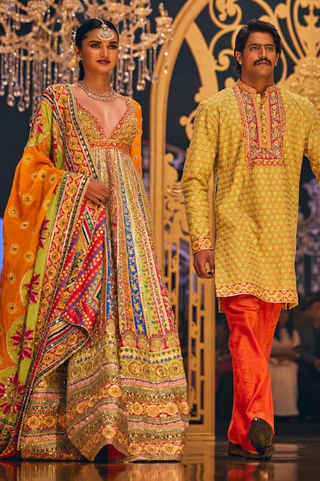 Shop The Royaleum Green Silk Embroidery Vihan Hand Kurta With Pant Online at Aza Fashions Shop_The Royaleum_Green Silk Embroidery Vihan Hand Kurta With Pant _Online_at_Aza_Fashions