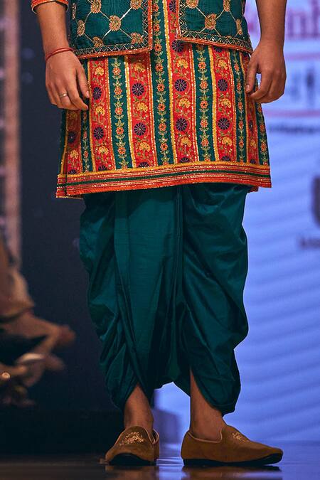 Buy The Royaleum Multi Color Silk Embroidery Hand Kurta Set With Bundi Online at Aza Fashions Buy_The Royaleum_Multi Color Silk Embroidery Hand Kurta Set With Bundi _Online_at_Aza_Fashions