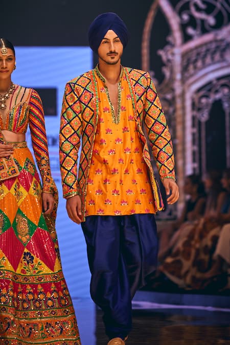 Shop The Royaleum Multi Color Silk Embroidery Ayaan Hand Jacket With Kurta Set at Aza Fashions Shop_The Royaleum_Multi Color Silk Embroidery Ayaan Hand Jacket With Kurta Set _at_Aza_Fashions
