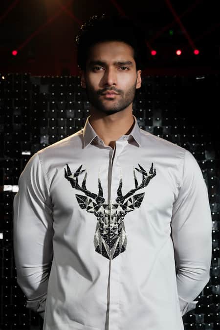 Sanjana Reddy Designs_Grey Stretchable Cotton Embroidered Cutdana 3d Reindeer Shirt _Online_at_Aza_Fashions