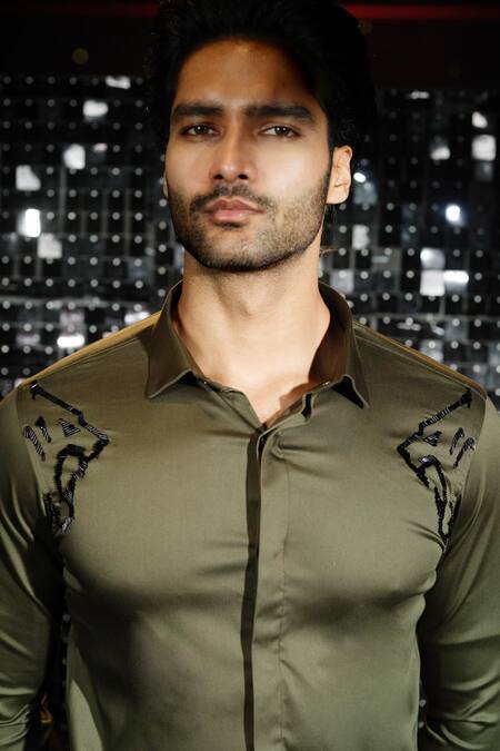 Shop Sanjana Reddy Designs Green Cotton Embroidery Two Side Panther Shirt at Aza Fashions Shop_Sanjana Reddy Designs_Green Cotton Embroidery Two Side Panther Shirt _at_Aza_Fashions