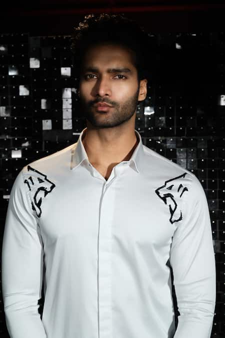 Shop Sanjana Reddy Designs White Cotton Embroidery Salli Two Side Panther Shirt at Aza Fashions Shop_Sanjana Reddy Designs_White Cotton Embroidery Salli Two Side Panther Shirt _at_Aza_Fashions
