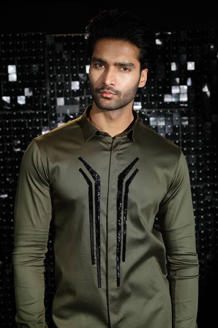 Sanjana Reddy Designs Green Stretchable Cotton Embroidered Salli Abstract Line Shirt Online at Aza Fashions Sanjana Reddy Designs_Green Stretchable Cotton Embroidered Salli Abstract Line Shirt _Online_at_Aza_Fashions