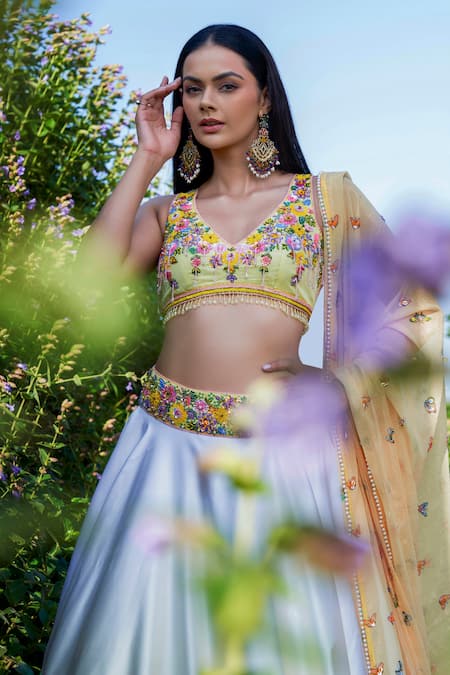 Shop Label Priyanka Kar Yellow Chiffon, Satin Tassels, Embroidery, Beads V-neck Hand Ombre Lehenga Set Online at Aza Fashions Shop_Label Priyanka Kar_Yellow Chiffon, Satin Tassels, Embroidery, Beads V-neck Hand Ombre Lehenga Set _Online_at_Aza_Fashions