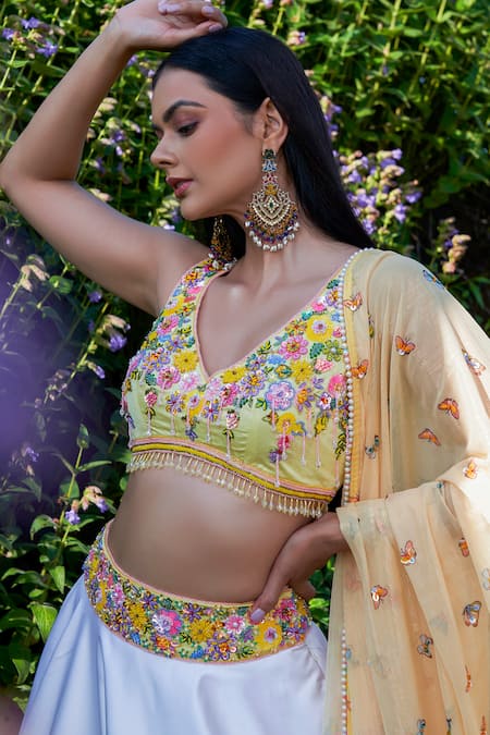 Buy Label Priyanka Kar Yellow Chiffon, Satin Tassels, Embroidery, Beads V-neck Hand Ombre Lehenga Set Buy_Label Priyanka Kar_Yellow Chiffon, Satin Tassels, Embroidery, Beads V-neck Hand Ombre Lehenga Set