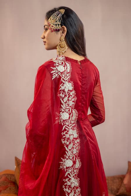Aanchal Vijaywargi_Maroon Organza, Georgette Embroidery Aadhya Placement Anarkali Pant Set _at_Aza_Fashions