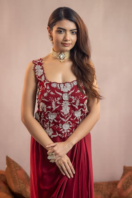 Aanchal Vijaywargi Falak Floral Embroidered Top With Skirt 