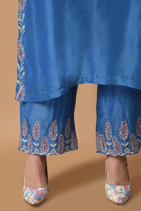 Shop_Samyukta Singhania_Blue Organza, Silk Embroidery Split V-neck Flower Placket Kurta Pant Set _Online_at_Aza_Fashions