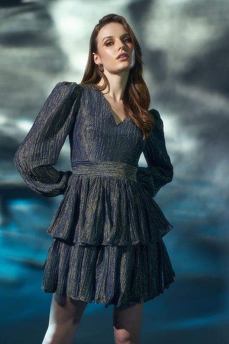 Verano By Tanya Blue Crepe, Tissue V-neck Pheobe V Dress Online at Aza Fashions Verano By Tanya_Blue Crepe, Tissue V-neck Pheobe V Dress _Online_at_Aza_Fashions