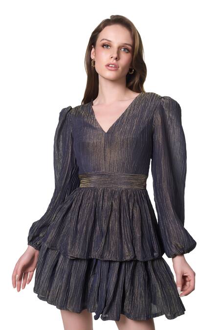 Verano By Tanya Blue Crepe, Tissue V-neck Pheobe V Dress at Aza Fashions Verano By Tanya_Blue Crepe, Tissue V-neck Pheobe V Dress _at_Aza_Fashions