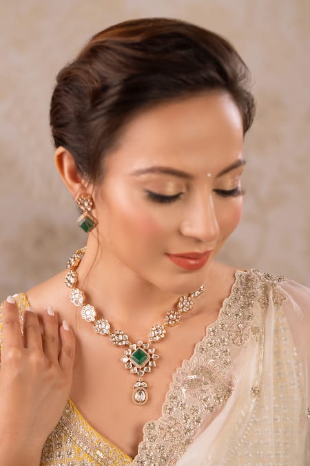 Anana_Emerald Green Stones, Gota Patti, Zari Chameli Polki Floral Necklace Set _Online_at_Aza_Fashions