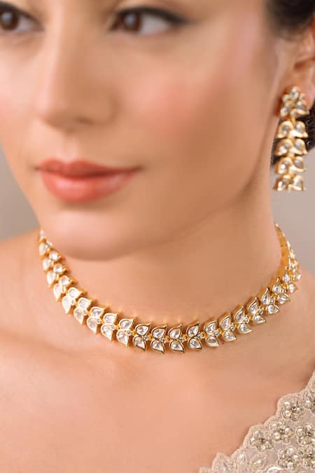 Anana Gold Plated Diamonds, Stones Nirja Kundan Polki Embellished Choker Necklace Set Online at Aza Fashions Anana_Gold Plated Diamonds, Stones Nirja Kundan Polki Embellished Choker Necklace Set _Online_at_Aza_Fashions