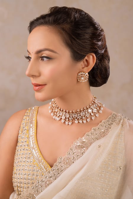 Anana Kundan Polki & Pearl Embellished Bun With Stick 