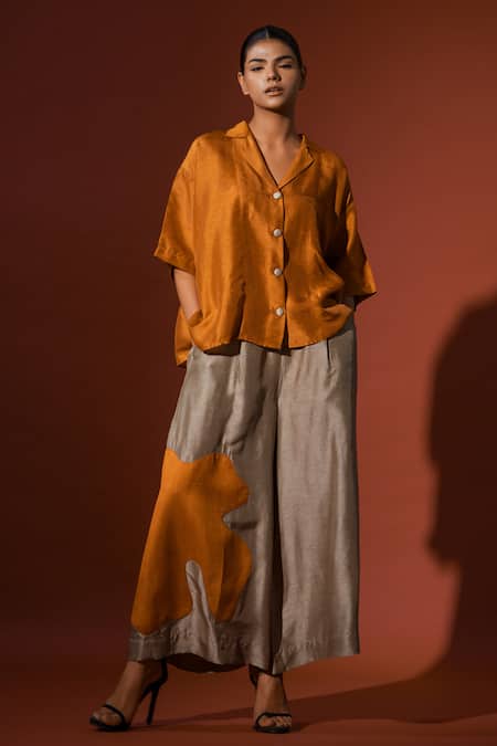 Buy_Stoique_Orange Muslin Applique Collared Podi Oversized Shirt 