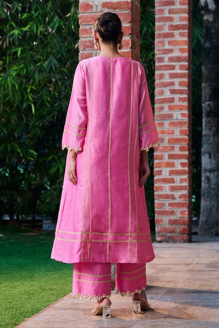 Ohaila Khan Zeba Lace Embellished Kurta & Pant Set 