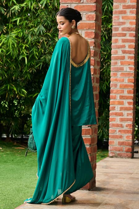 Ohaila Khan Firoza Sequin Neckline Embroidered Kurta Set 