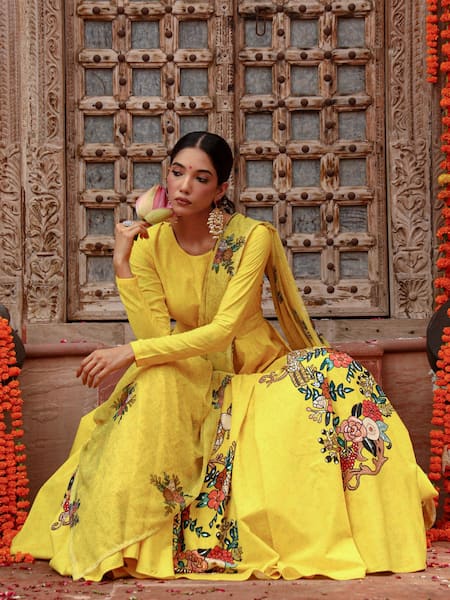 Gazab by Miku Kumar Yellow Georgette, Muslin Tassels Round Neck, Botanical Print Anarkali With Belt at Aza Fashions Gazab by Miku Kumar_Yellow Georgette, Muslin Tassels Round Neck, Botanical Print Anarkali With Belt _at_Aza_Fashions