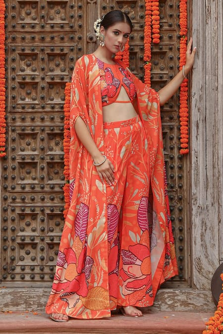 Buy_Gazab by Miku Kumar_Orange Georgette Embroidery Plunge Neck Keya Printed Pant Set With Cape 