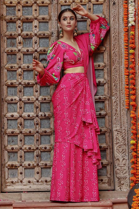 Shop Gazab by Miku Kumar Pink Georgette Embroidery Plunge Neck Fiza Printed Pre-draped Saree With Blouse Online at Aza Fashions Shop_Gazab by Miku Kumar_Pink Georgette Embroidery Plunge Neck Fiza Printed Pre-draped Saree With Blouse _Online_at_Aza_Fashions