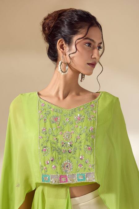 Shop_Samyukta Singhania_Green Crepe Embroidery Round Neck Floral Hand Tunic With Pant_Online_at_Aza_Fashions