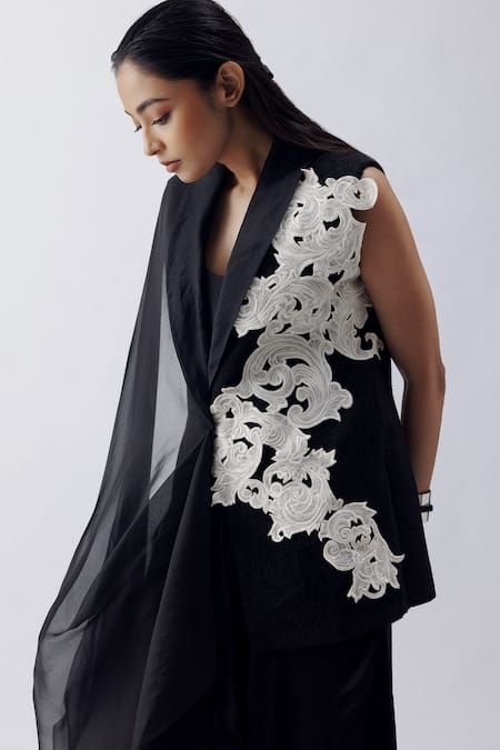 Buy_Richa Khemka_Black Silk, Modal Embroidery Barlow Floral Embellished Blazer With Slip _Online_at_Aza_Fashions