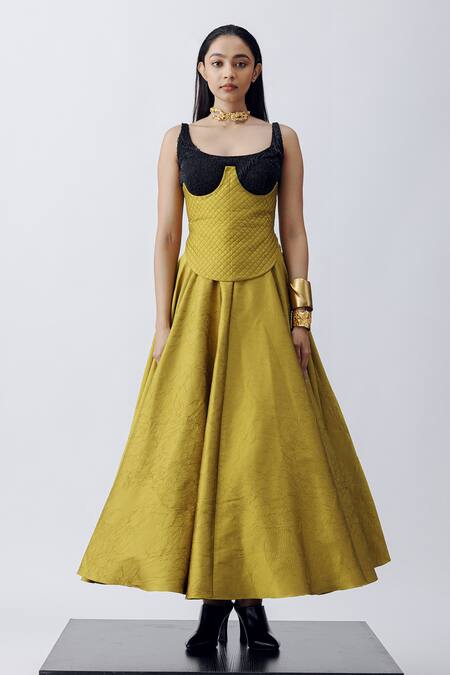 Richa Khemka_Green Silk, Cotton Embroidery Scoop Neck Jade Skirt Set With Corset Belt _Online_at_Aza_Fashions