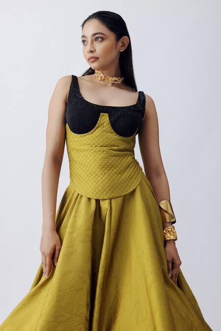 Buy_Richa Khemka_Green Silk, Cotton Embroidery Scoop Neck Jade Skirt Set With Corset Belt _Online_at_Aza_Fashions