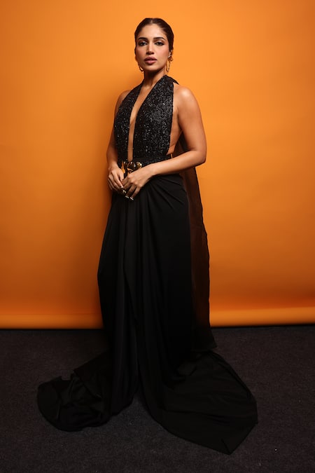 Richa Khemka_Black Organza, Lycra Embroidery Plunge Neck Madonna Yoke Maxi Dress With Trail _Online_at_Aza_Fashions